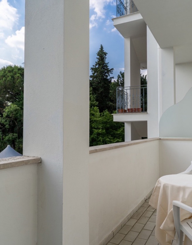 balcone con vista esterna